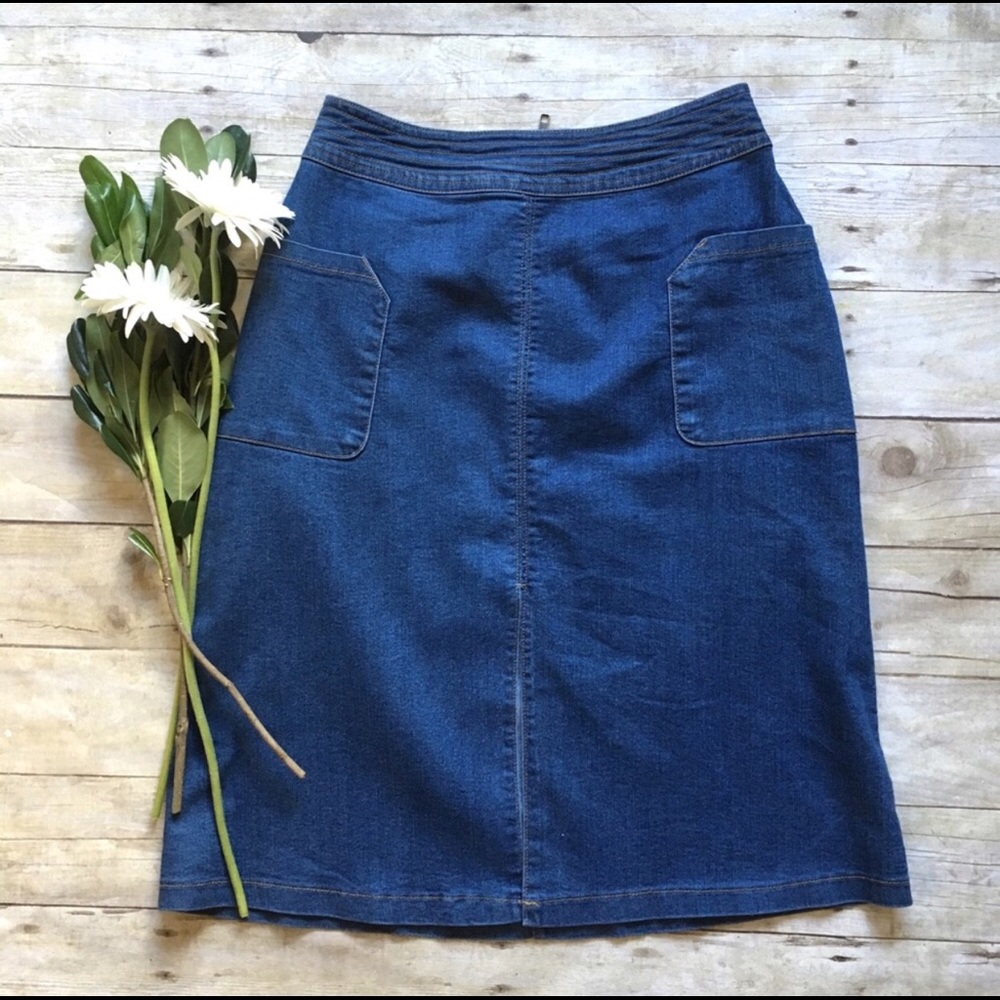 Universal Threads Jean Skirt